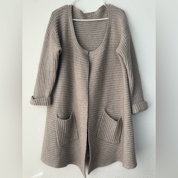 Knit Long Cardigan Sweater XL/1XL Italian Chunky Knit Long Cardigan - Picture 7 of 14